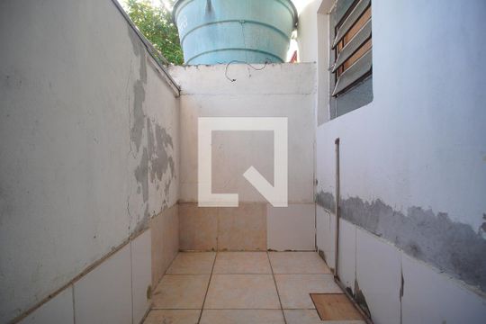 Área de Serviço de kitnet/studio para alugar com 1 quarto, 30m² em Canudos, Novo Hamburgo