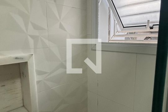 Banheiro da Suíte 2 de casa à venda com 2 quartos, 136m² em Vila Assunção, Santo André