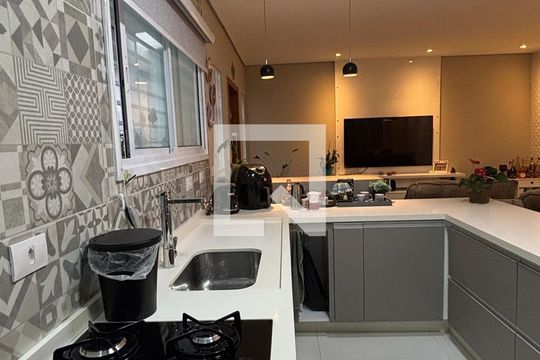 Sala - Cozinha de casa à venda com 2 quartos, 136m² em Vila Assunção, Santo André