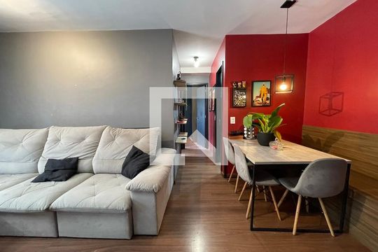 Sala de apartamento à venda com 2 quartos, 57m² em Ferreira, São Paulo