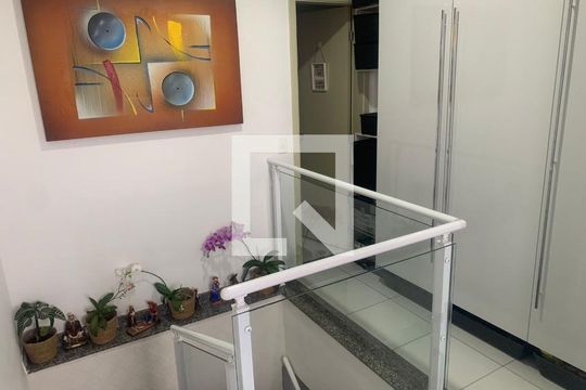 Acesso de apartamento à venda com 3 quartos, 122m² em Jardim Celeste, São Paulo