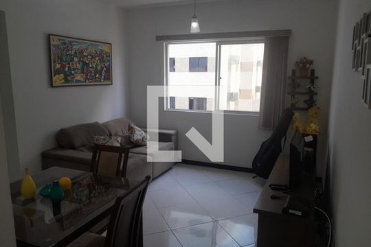 Apartamento para alugar com 3 quartos, 70m² em Jardim Armação, Salvador