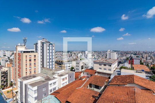 Sala 1 de apartamento à venda com 4 quartos, 145m² em Grajaú, Belo Horizonte