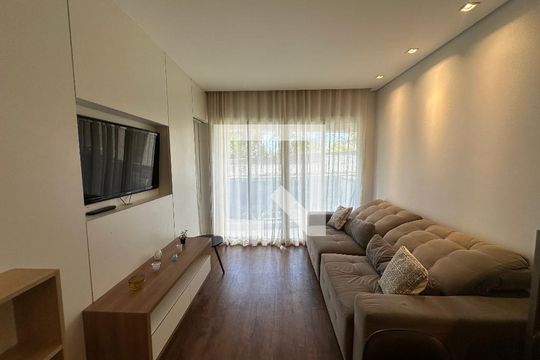 Sala de apartamento para alugar com 1 quarto, 50m² em Melville Empresarial Ii, Barueri