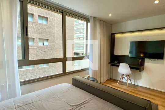 Quarto de kitnet/studio à venda com 1 quarto, 26m² em Pinheiros, São Paulo