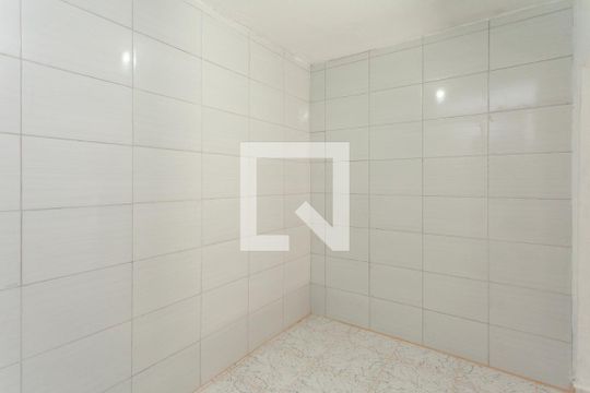 Quarto de casa para alugar com 1 quarto, 30m² em Vila Anhanguera, São Paulo