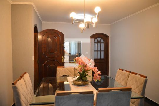 Sala de casa à venda com 3 quartos, 288m² em Vila Lucinda, Santo André