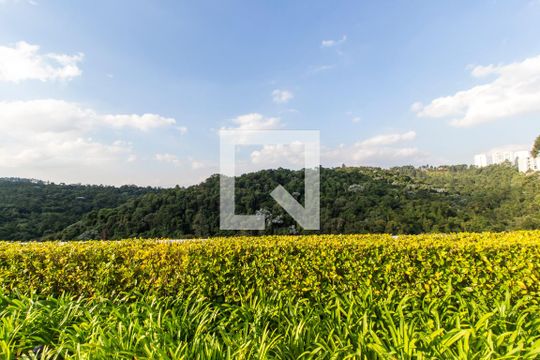 Apartamento à venda com 1 quarto, 50m² em Tamboré, Santana de Parnaíba