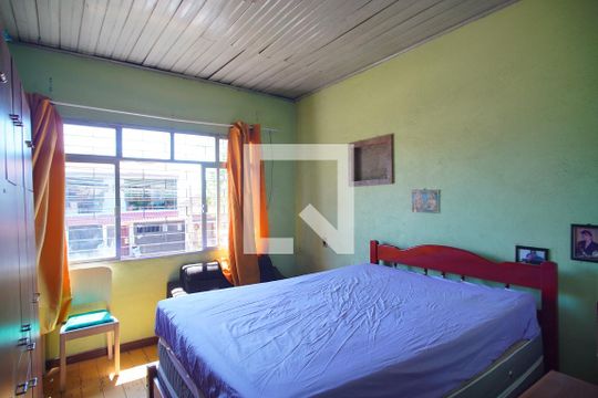 Quarto 1 de casa à venda com 2 quartos, 423m² em Vila Jardim, Porto Alegre