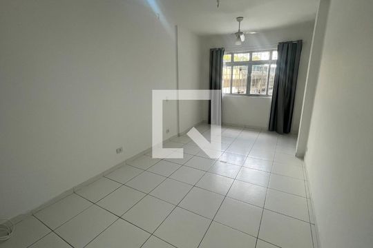 Sala/Quarto de apartamento à venda com 1 quarto, 30m² em Campos Elíseos, São Paulo