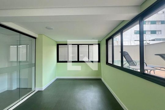 Área comum de apartamento para alugar com 2 quartos, 128m² em Santo Antônio, Belo Horizonte