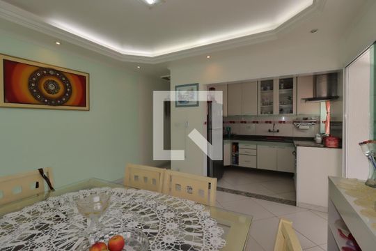 Sala de Jantar de casa à venda com 2 quartos, 250m² em Vila Valparaíso, Santo André