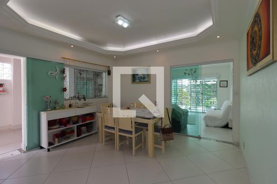 Sala de Jantar de casa à venda com 2 quartos, 250m² em Vila Valparaíso, Santo André