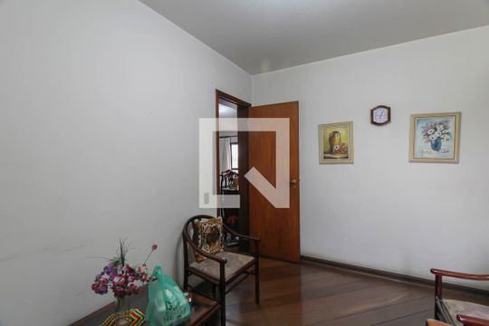 Sala de TV de apartamento à venda com 3 quartos, 140m² em Jardim Avelino, São Paulo