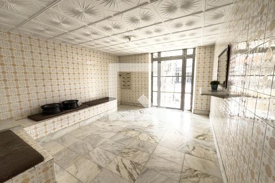 Hall de entrada de apartamento para alugar com 2 quartos, 71m² em Irajá, Rio de Janeiro