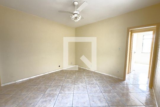Sala de apartamento para alugar com 2 quartos, 71m² em Irajá, Rio de Janeiro