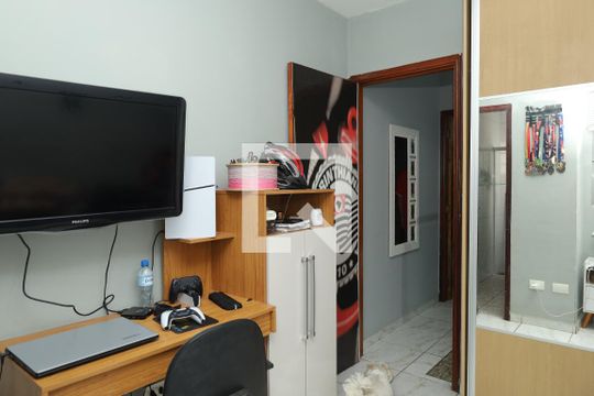 Suíte 1 de casa à venda com 2 quartos, 136m² em Vila Verde, São Paulo