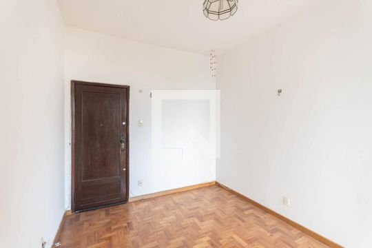 Sala de apartamento à venda com 1 quarto, 42m² em Tijuca, Rio de Janeiro