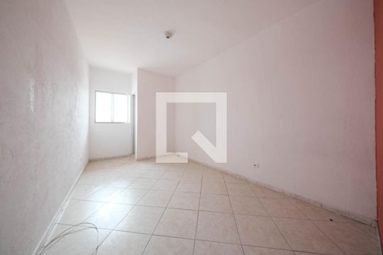 Suíte de apartamento para alugar com 2 quartos, 70m² em Vila Guilhermina, São Paulo