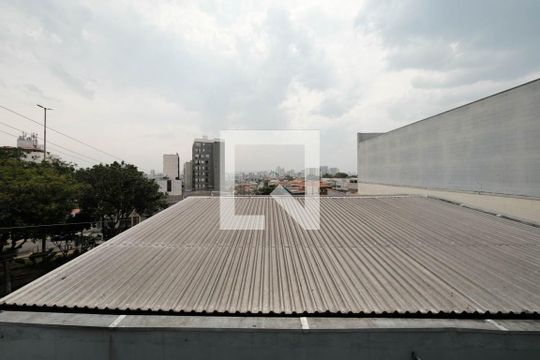 Cozinha de apartamento para alugar com 2 quartos, 80m² em Vila Guilhermina, São Paulo