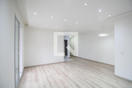 Sala de apartamento à venda com 3 quartos, 105m² em Jardim Vazani, São Paulo
