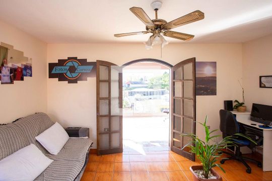 Sala Casa 2 de casa à venda com 3 quartos, 190m² em Campanário, Diadema