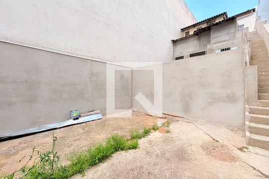 Quintal de casa para alugar com 4 quartos, 310m² em Centro, Jundiaí
