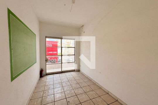 Quarto 1 de casa para alugar com 4 quartos, 310m² em Centro, Jundiaí