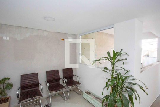 Hall social de apartamento para alugar com 1 quarto, 44m² em Vila Clara, São Paulo