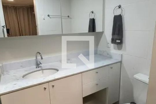 Banheiro de apartamento à venda com 2 quartos, 69m² em Tijuca, Rio de Janeiro