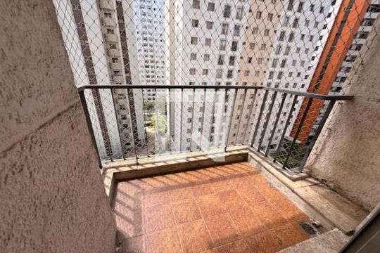 Apartamento para alugar com 4 quartos, 180m² em Moema, São Paulo