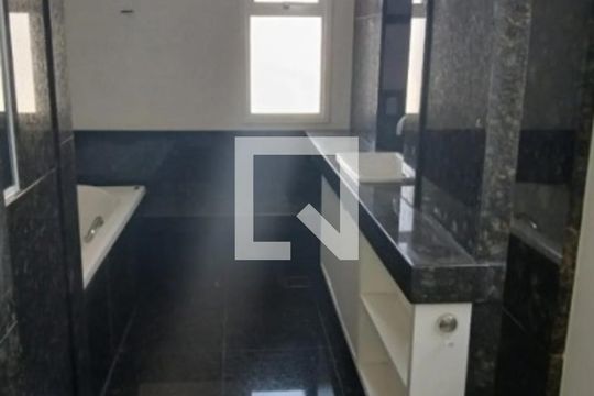 Apartamento para alugar com 2 quartos, 117m² em Lourdes, Belo Horizonte