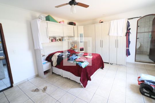 Suíte 1 de casa à venda com 5 quartos, 300m² em Novo Osasco, Osasco