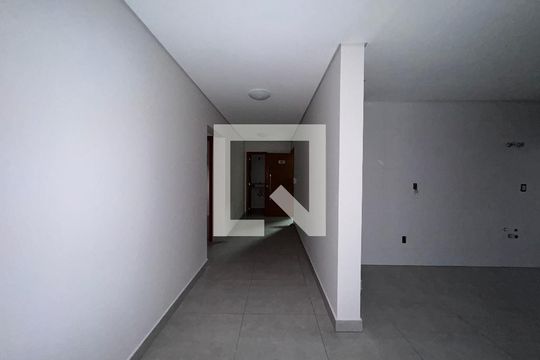 Apartamento para alugar com 2 quartos, 100m² em Scharlau, São Leopoldo