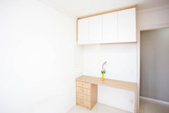 Quarto 1 de apartamento à venda com 2 quartos, 42m² em Campanário, Diadema