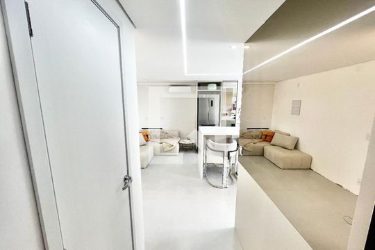 Corredor de apartamento à venda com 2 quartos, 47m² em Parque Mandaqui, São Paulo
