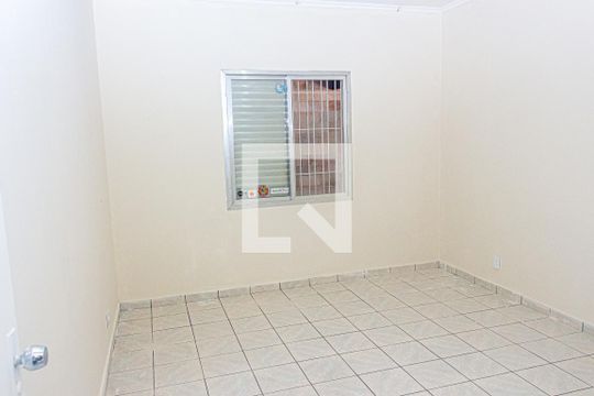 Quarto 1 de casa à venda com 3 quartos, 220m² em Vila Gea, São Paulo