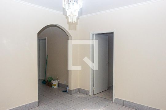 Sala 3 de casa à venda com 3 quartos, 220m² em Vila Gea, São Paulo