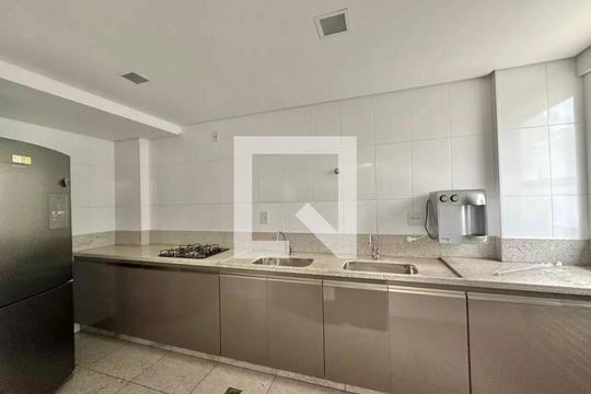 Apartamento à venda com 2 quartos, 90m² em Savassi, Belo Horizonte