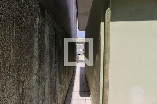 Corredor de casa à venda com 2 quartos, 125m² em Vila Helena, Santo André