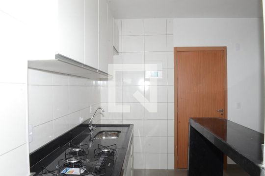 Detalhe da cozinha de apartamento para alugar com 2 quartos, 40m² em São Gabriel, Belo Horizonte