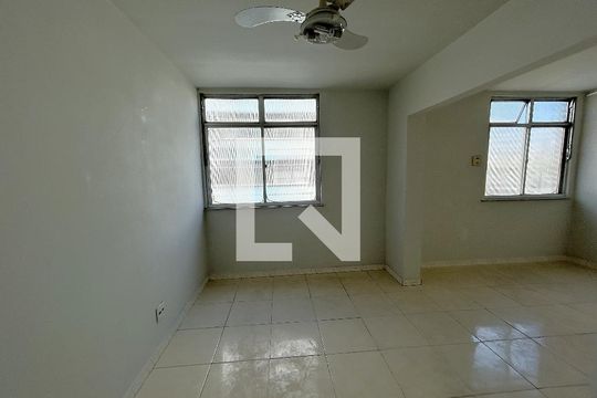 Sala de apartamento para alugar com 2 quartos, 60m² em Todos Os Santos, Rio de Janeiro