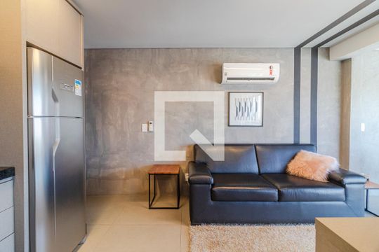 Studio de kitnet/studio para alugar com 1 quarto, 30m² em Pinheiros, São Paulo