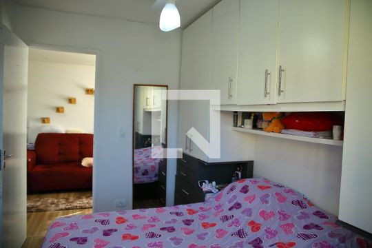 Quarto 1  de apartamento para alugar com 2 quartos, 58m² em Dos Casa, São Bernardo do Campo