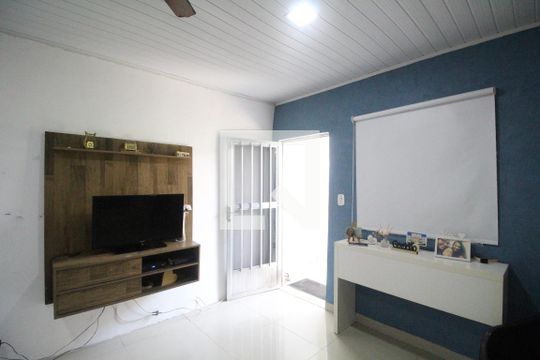 Sala de casa para alugar com 2 quartos, 120m² em Taquara, Rio de Janeiro