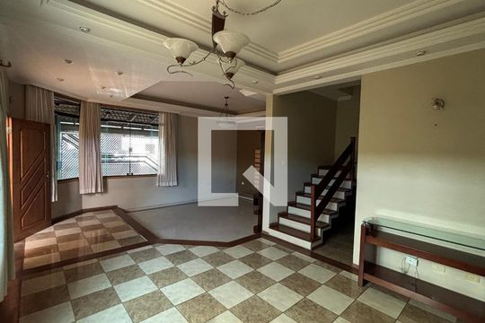 Sala - Sala de Jantar de casa à venda com 5 quartos, 343m² em Vila Marina, Santo André