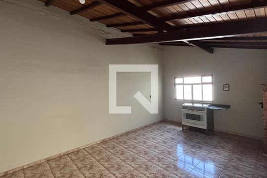 Área Gourmet - Edícula de casa para alugar com 5 quartos, 343m² em Vila Marina, Santo André