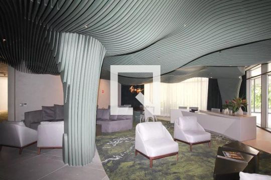 Área comum de kitnet/studio para alugar com 1 quarto, 50m² em Vila Olímpia, São Paulo