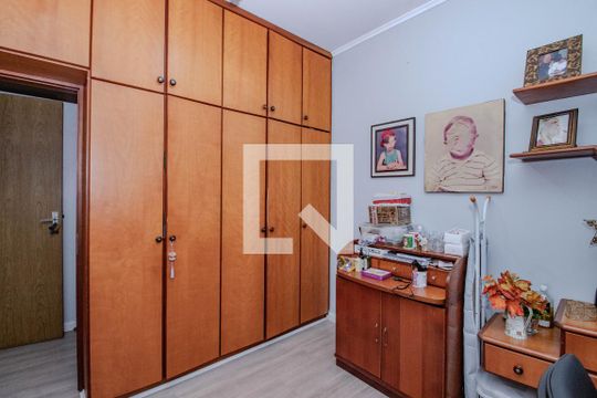 Quarto 1 de casa à venda com 7 quartos, 342m² em Passo D’areia, Porto Alegre