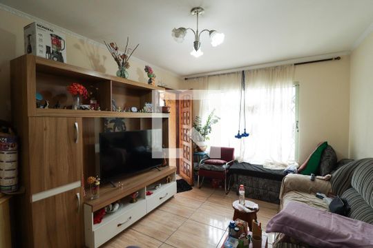 Sala de casa para alugar com 2 quartos, 250m² em Jardim Cachoeira, São Paulo